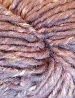 Brandon Chunky Merino Knitting Hanks - Dusty Pink