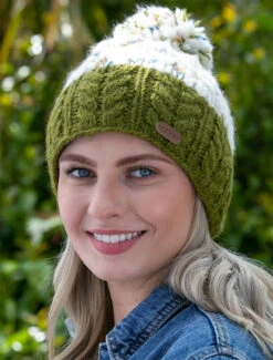 Ladies Aran Uneven Wool Bobble Hat
