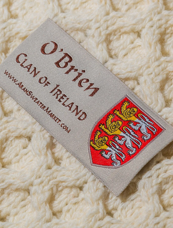 O'Brien Clan Aran Poncho - Image 2