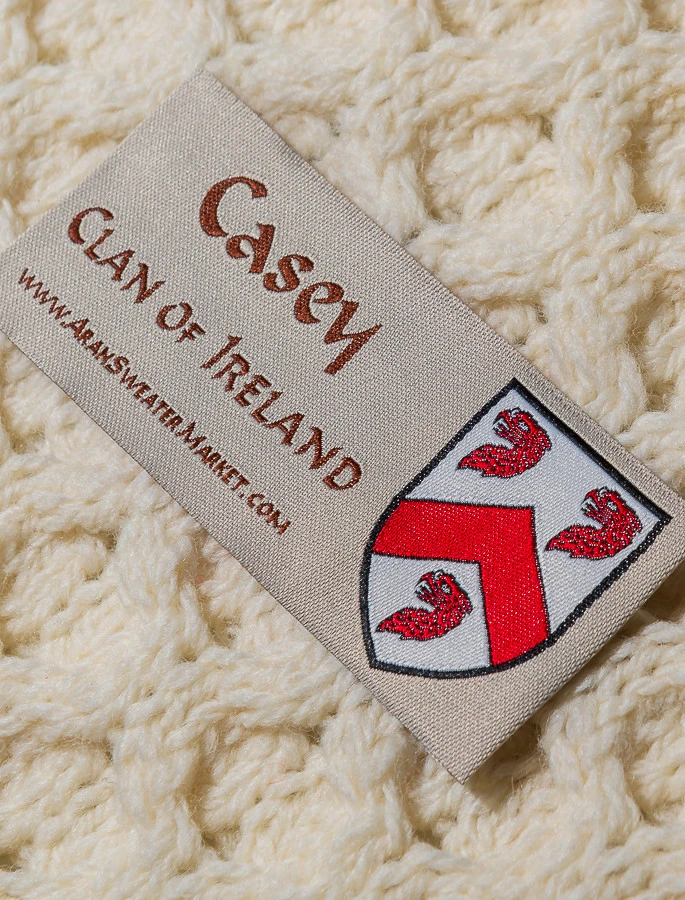 Casey Clan Aran Throw - Image 3