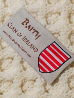 Barry Clan Aran Poncho
